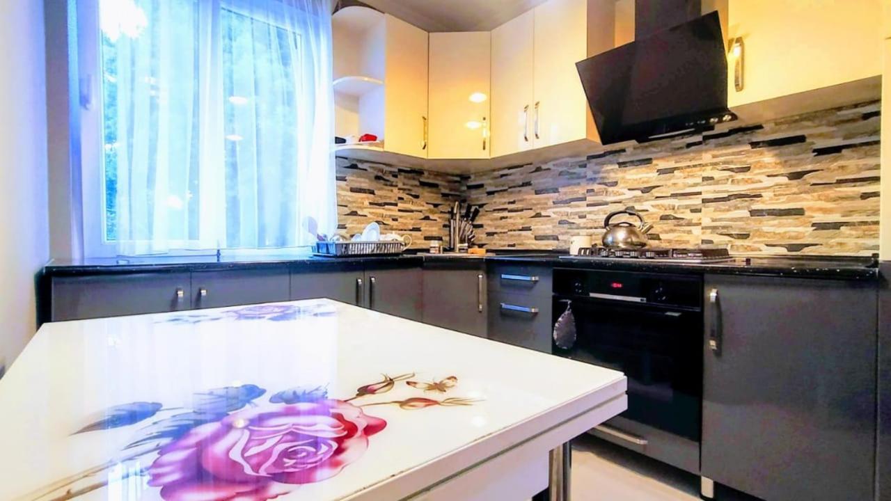 Nita Apartment Kobuleti Exterior foto